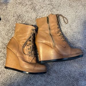 Vince Camuto leather lace up boots. Butterscotch brown, size 8.